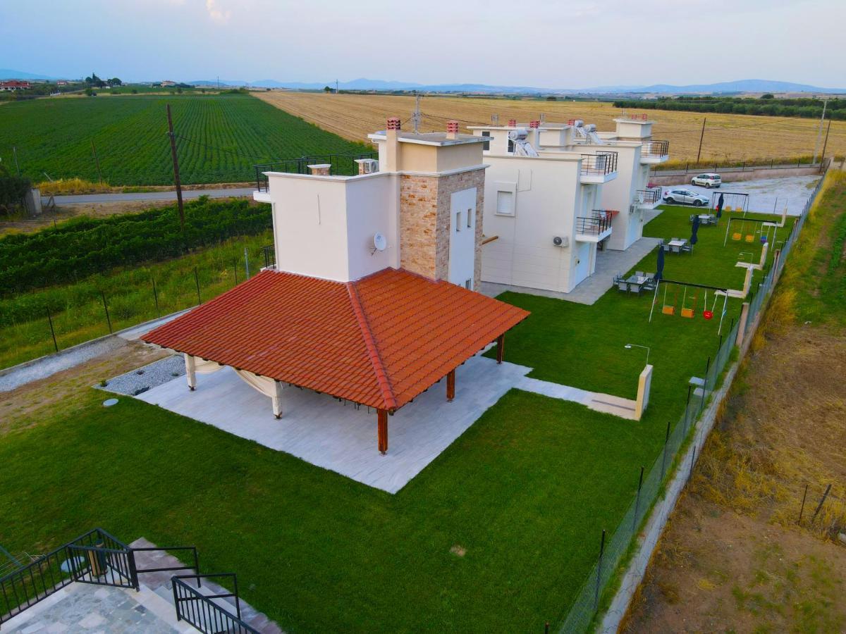 אפאנומי Mythic Villas מראה חיצוני תמונה