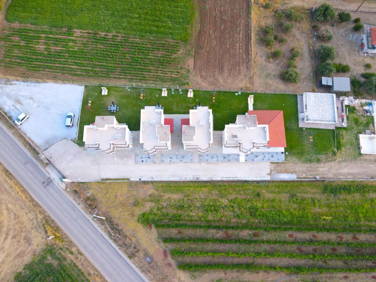 אפאנומי Mythic Villas מראה חיצוני תמונה