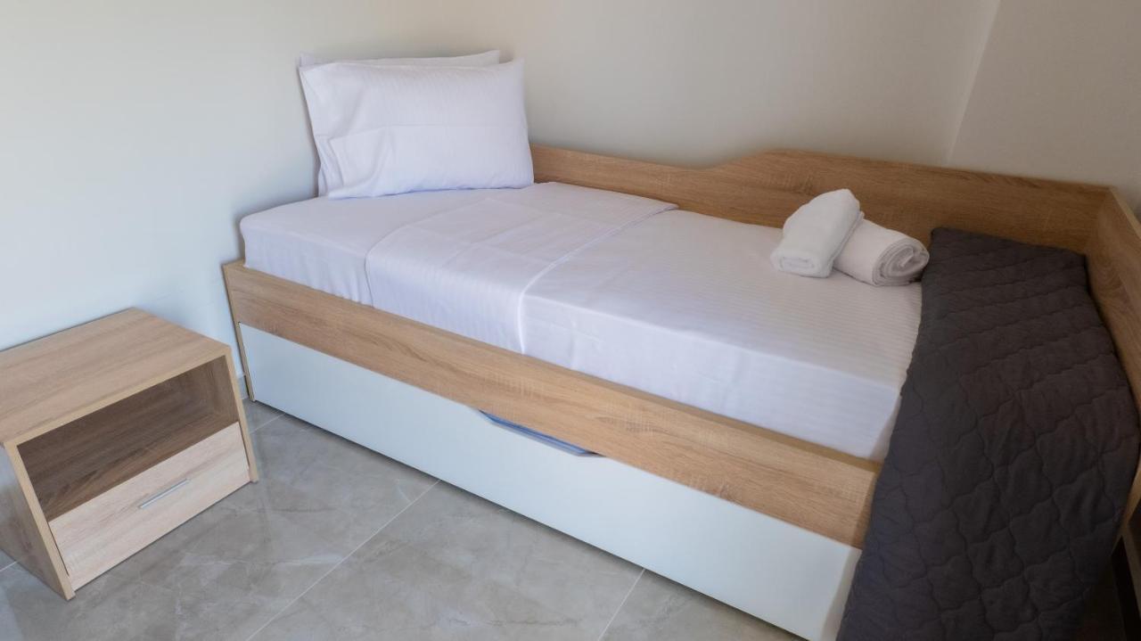 אפאנומי Mythic Villas מראה חיצוני תמונה